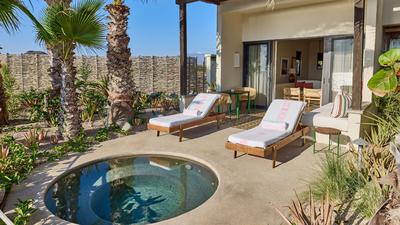 Ocean View King Studio With Plunge Pool