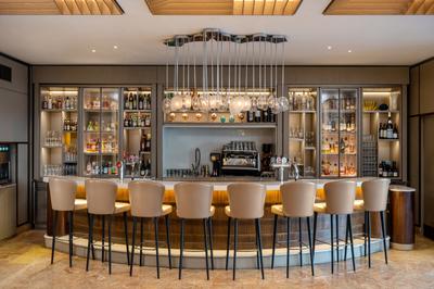Lobby Bar