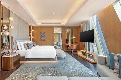 Mandarin City View Room