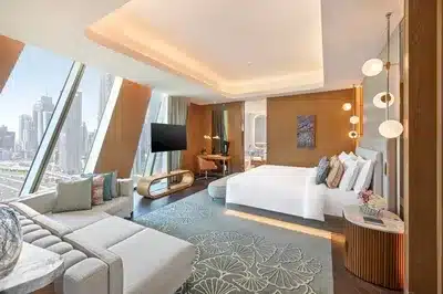 Premier Downtown View Room