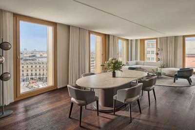 Presidential Suite