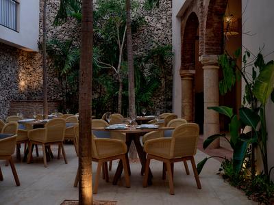 Zola Restaurant