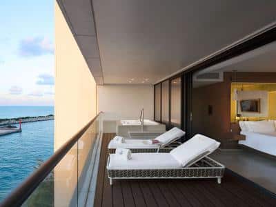Euphoria Corner Suite Marina View
