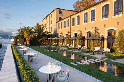 Garden Terrace