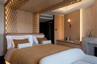 Room Bosphorus