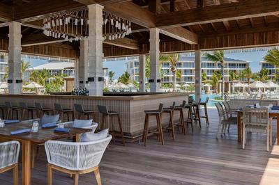 Cobo Bar & Grill