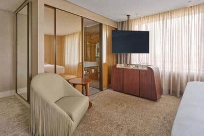 Premier Deluxe Guest Room