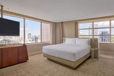 Premier Deluxe Guest Room
