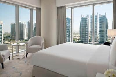 Premier Club Suite, City View