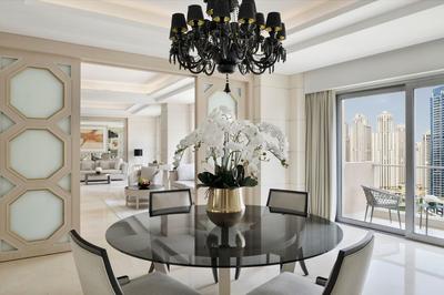 Presidential Club Suite