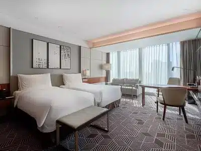 2 View Premium City View