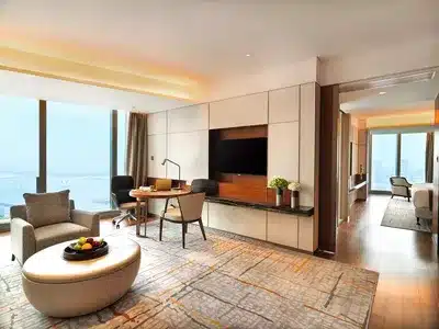 1 King Junior Suite Canton Tower View