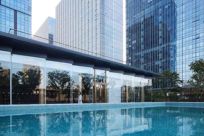 Infinity Swimming Pool