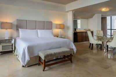 1 Bedroom Suite Dining Club Lounge Access High Floor