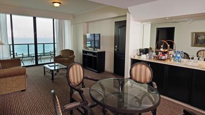 2 Bedroom Suite Dining Club Lounge Access Ocean View
