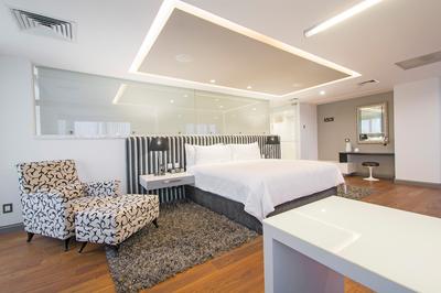 Ambassador Suite
