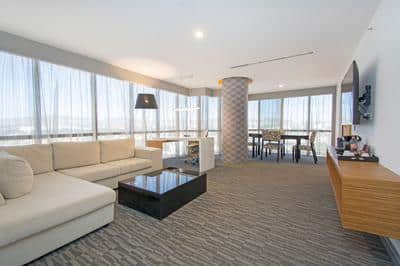 1 Bedroom Master Suite