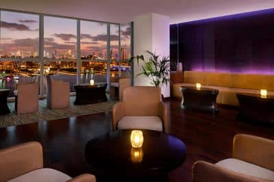 Level 17 Bar
