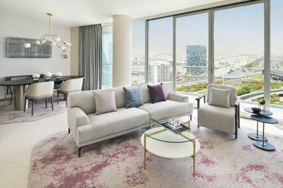 1 Bedroom Apartment Dining Kitchen City View Balcony
