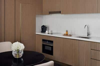 1 Bedroom Apartment City View