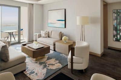 2 Bedroom Apartment Sea View Balcony