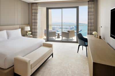 2 Bedroom Apartment Sea View Balcony