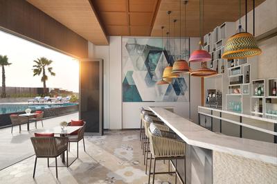Rose Lounge