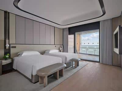 2 Double Premium Lake View Balcony