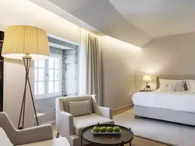 1 King 1 Bedroom Suite Sofa Bed