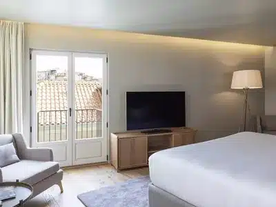 1 King Premium Se Cathedral View Balcony