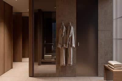 1 King Corner Room with Walk-In Shower