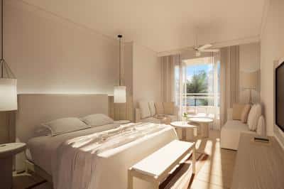 The Grand Lux* Suite
