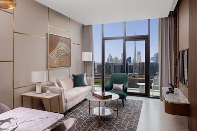 1 Bedroom Apartment Canal View Balcony High Floor