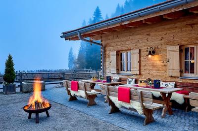 Outdoor Lounge