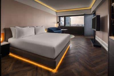 SKY FAM Room