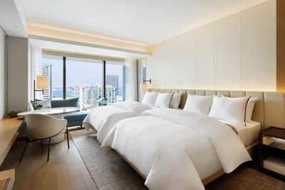 Bay Room, 2 Double