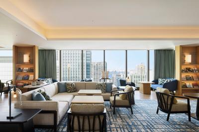 Club Lounge