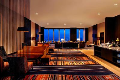 Club Lounge