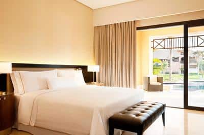 Superior Pool View Room