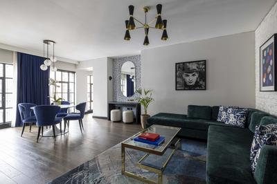 Richards Penthouse Flat