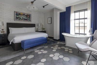 Richards Penthouse Flat