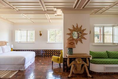 Vermelho Junior Suite