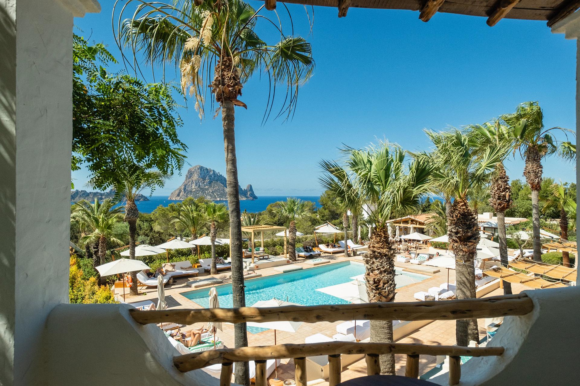 Deluxe Es Vedrà Sea View