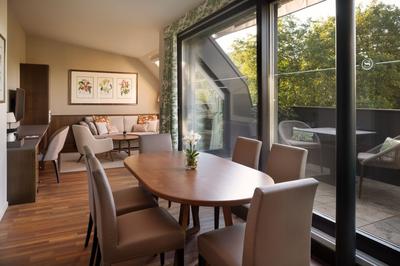 Penthouse Suite