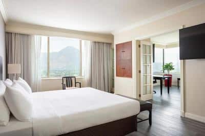 Two Bay Suite