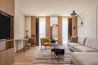 Executive Suite