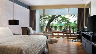 Guest Room, Garden View