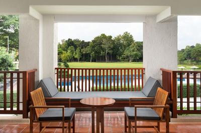 Larger Guest Room, Pool View