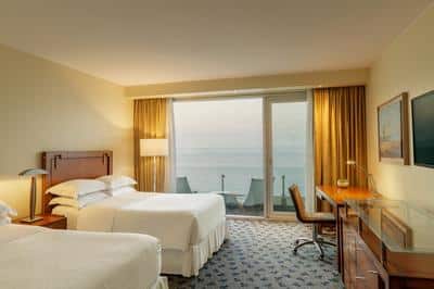 Deluxe Room - 2 Doubles