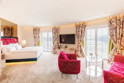 Lake View Junior Suite